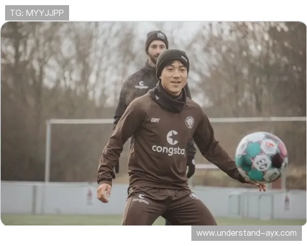 圣保利俱乐部新赛季备战动态与转会进展全面解析及球队未来发展规划展望